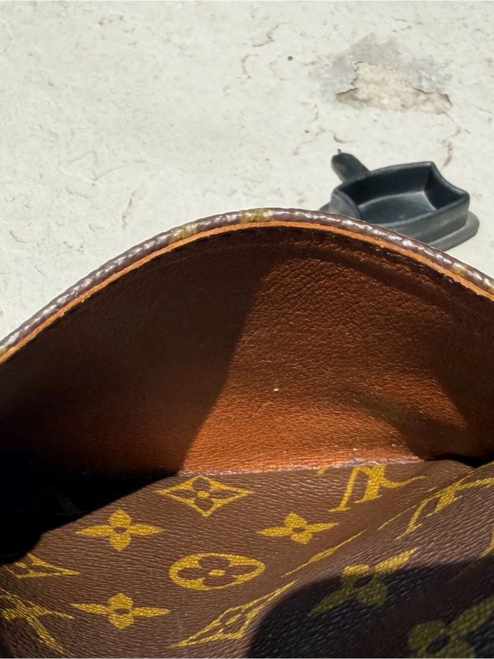 Louis Vuitton classic monogram